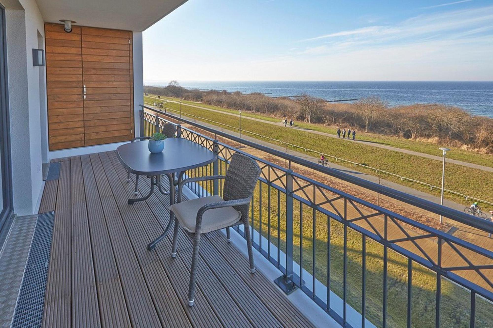 Aparthotel Waterkant Suites - Fewos Am Meer Mit Spa Börgerende-Rethwisch Exterior foto
