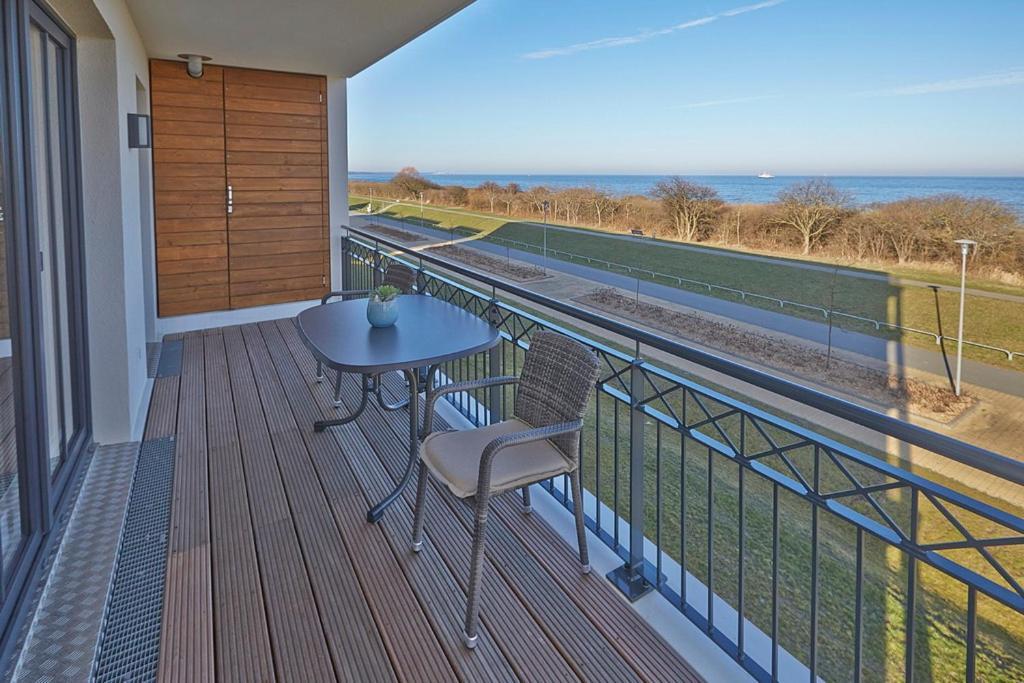 Aparthotel Waterkant Suites - Fewos Am Meer Mit Spa Börgerende-Rethwisch Cameră foto